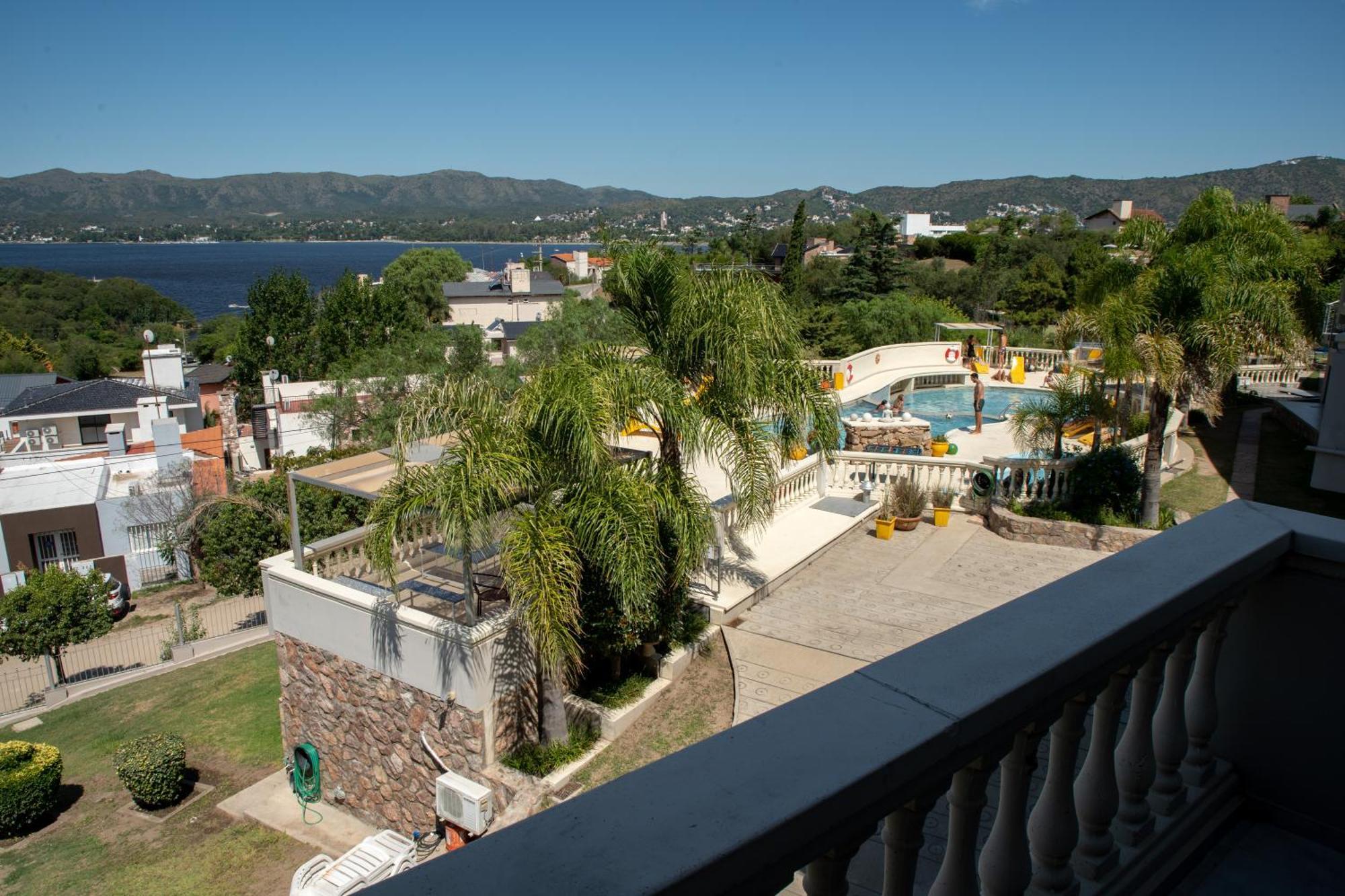 Villa La Font Apart Hotel & Spa Вилья-Карлос-Пас Экстерьер фото