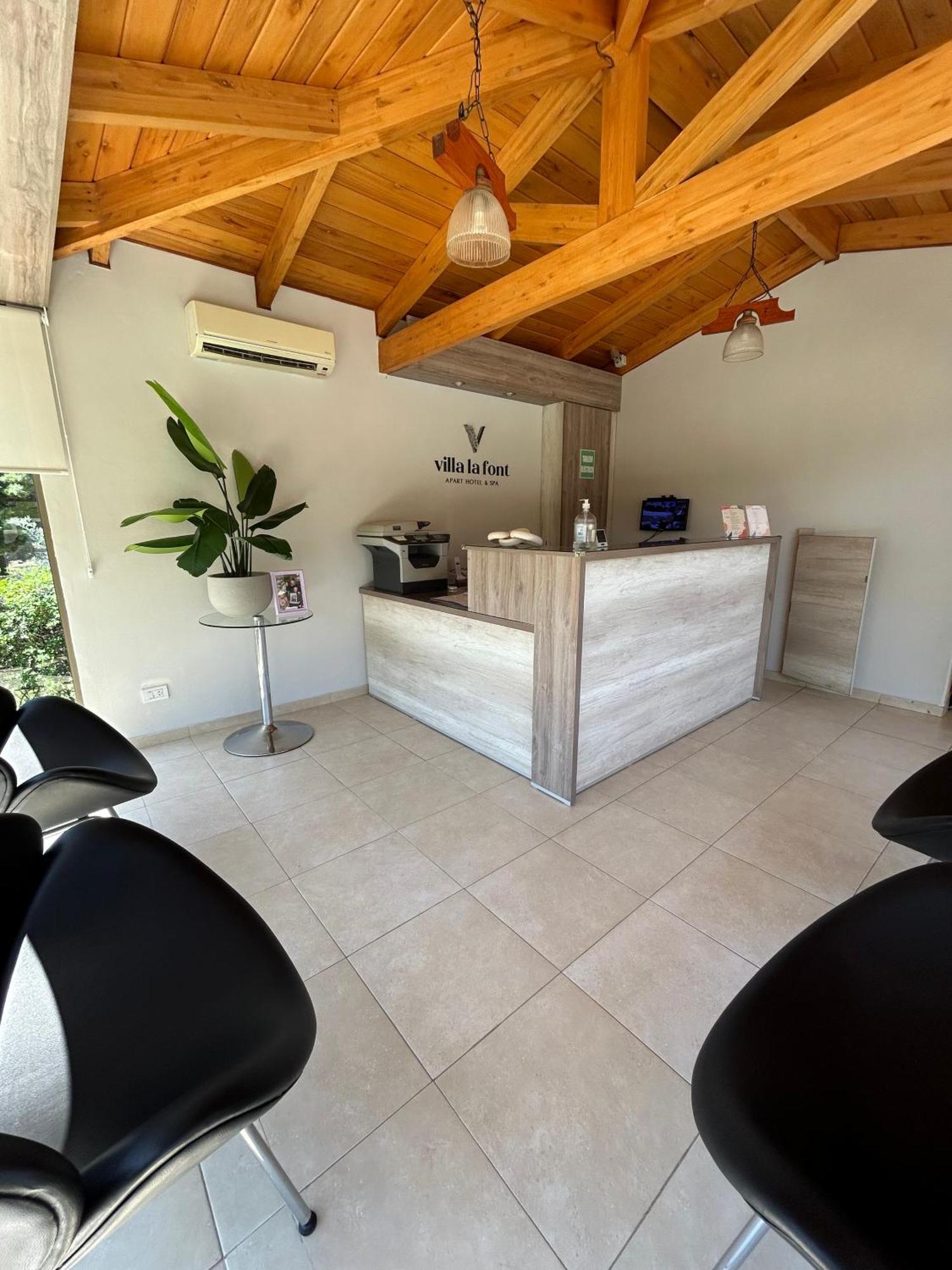 Villa La Font Apart Hotel & Spa Вилья-Карлос-Пас Экстерьер фото