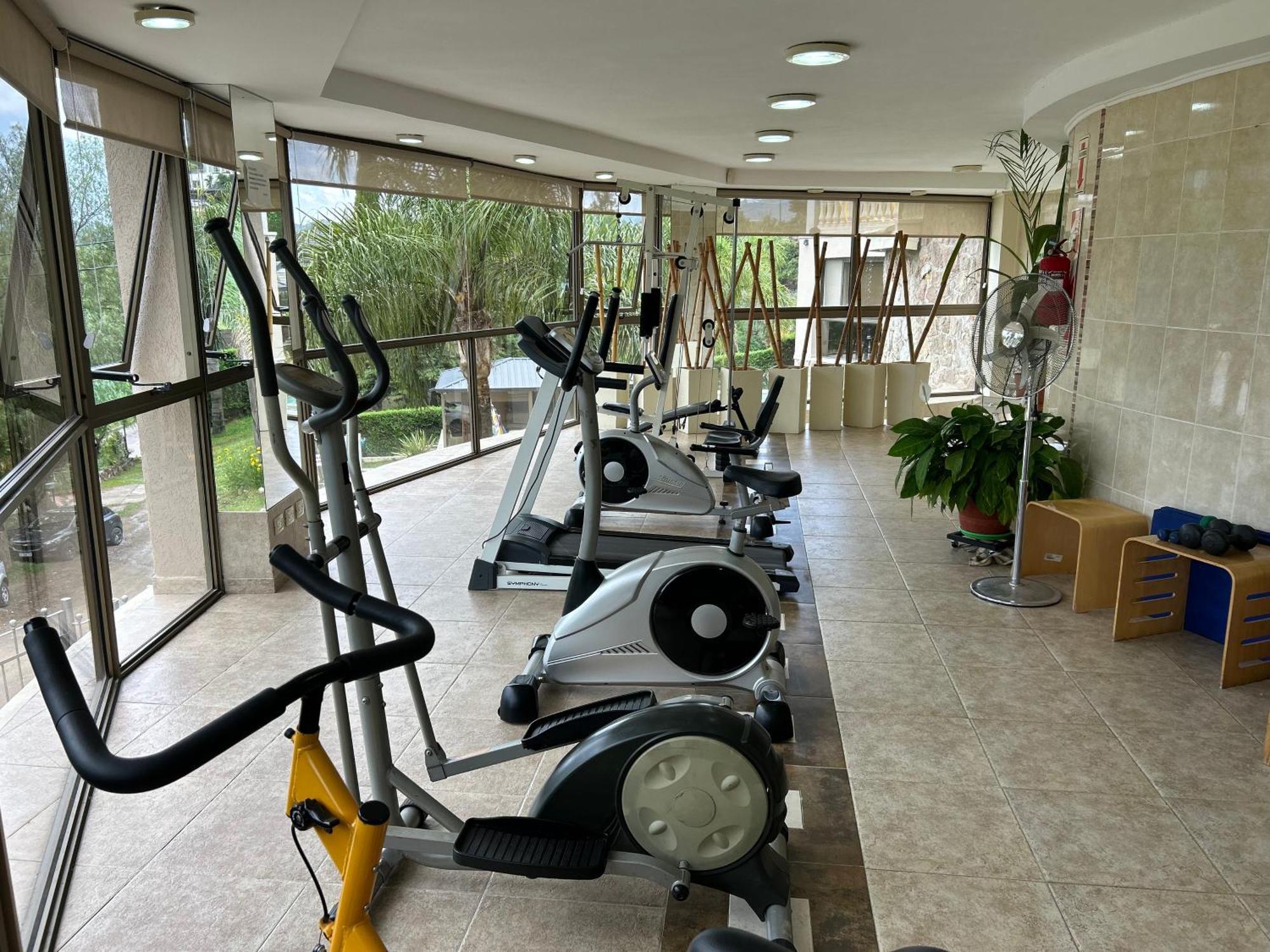 Villa La Font Apart Hotel & Spa Вилья-Карлос-Пас Экстерьер фото