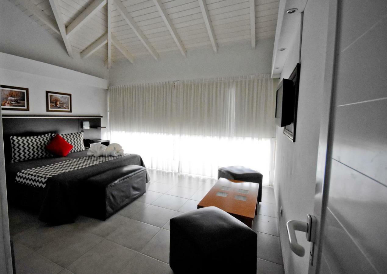 Villa La Font Apart Hotel & Spa Вилья-Карлос-Пас Экстерьер фото